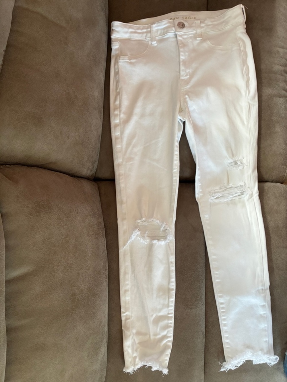 American Eagle Outfitters White Distressed Ankle Jeans Hi rise jegging crop